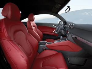 Audi TT 3.2 Quattro Coupe 2006 года  (WW)